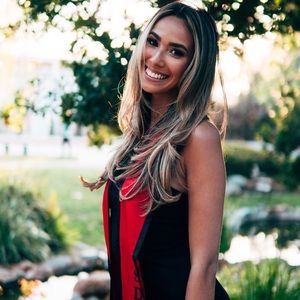 Meet your Posher, Sabrina